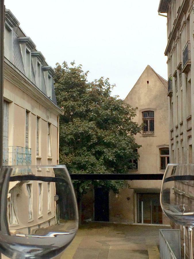 Lola Apartment Strasbourg Bagian luar foto